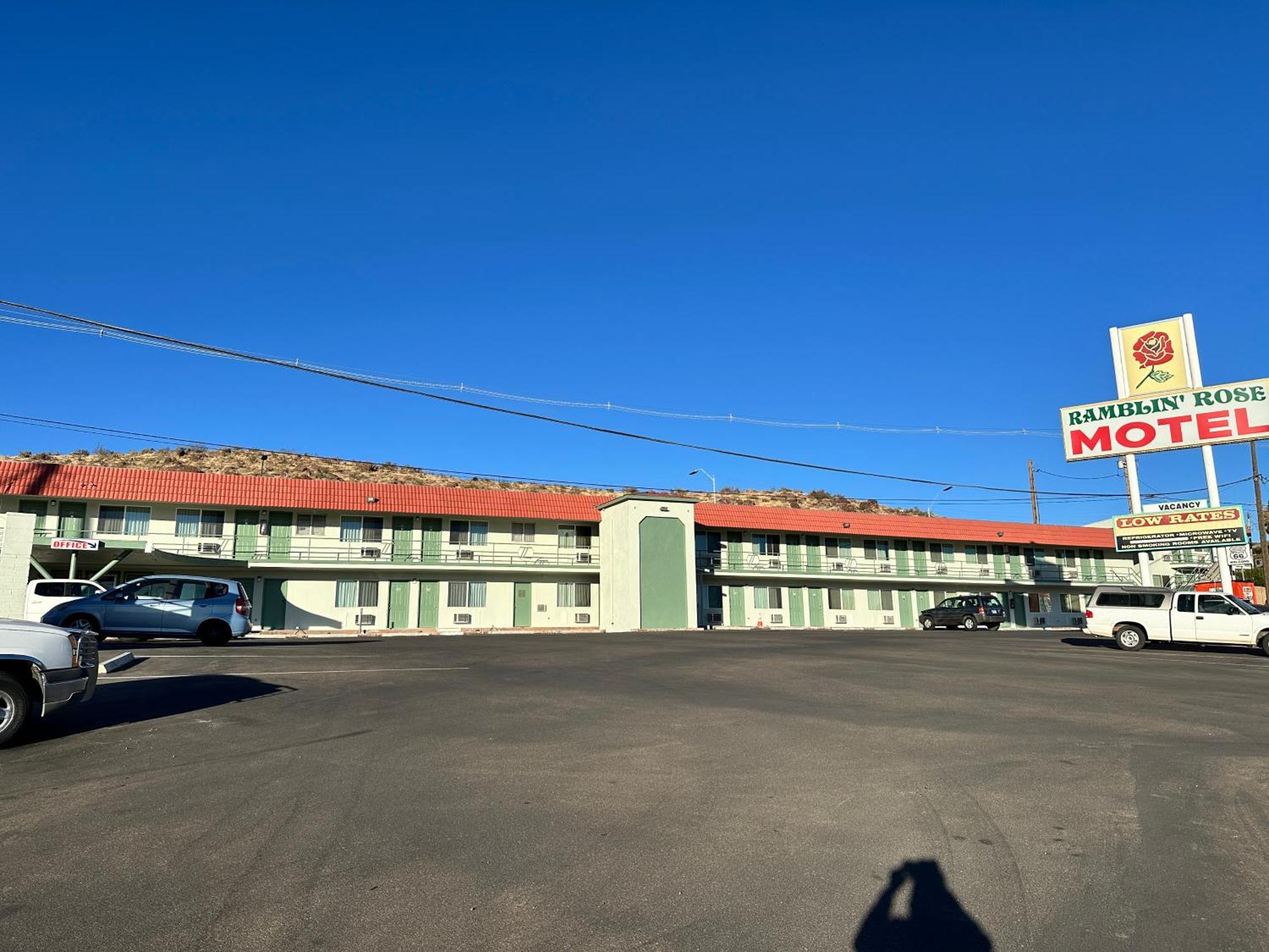 Ramblin Rose Motel Kingman Exterior photo